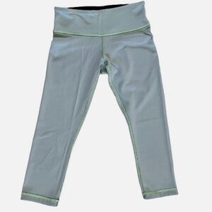 Lululemon Reversible Capris Sage/Black Lululemon Capri Leggings SZ 4